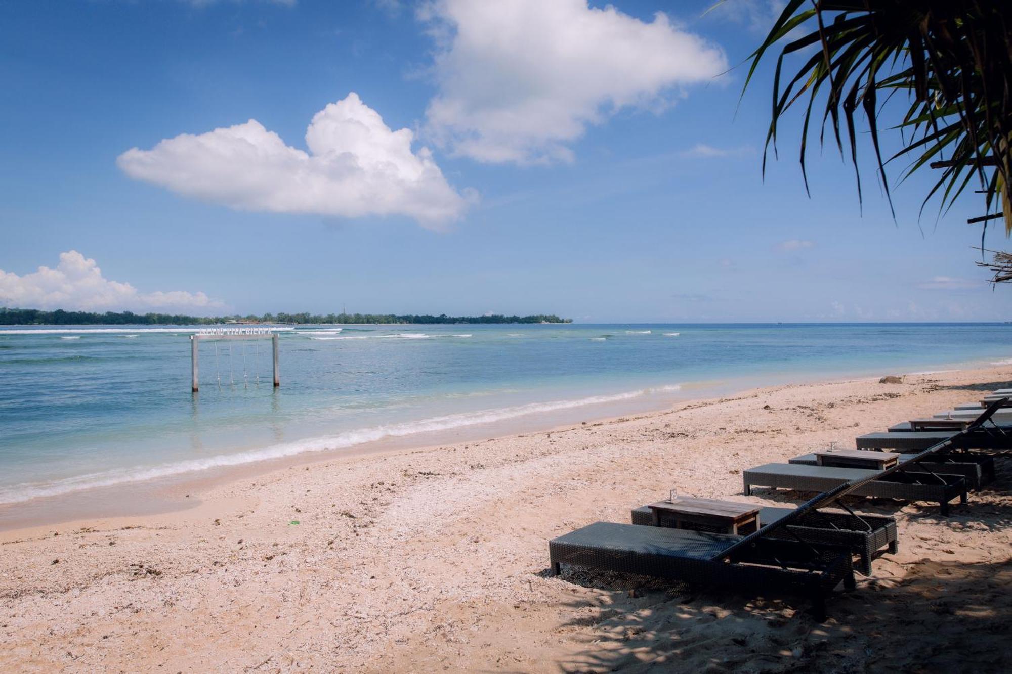 Island View Bar & Bungalow Gili Islands Exterior photo