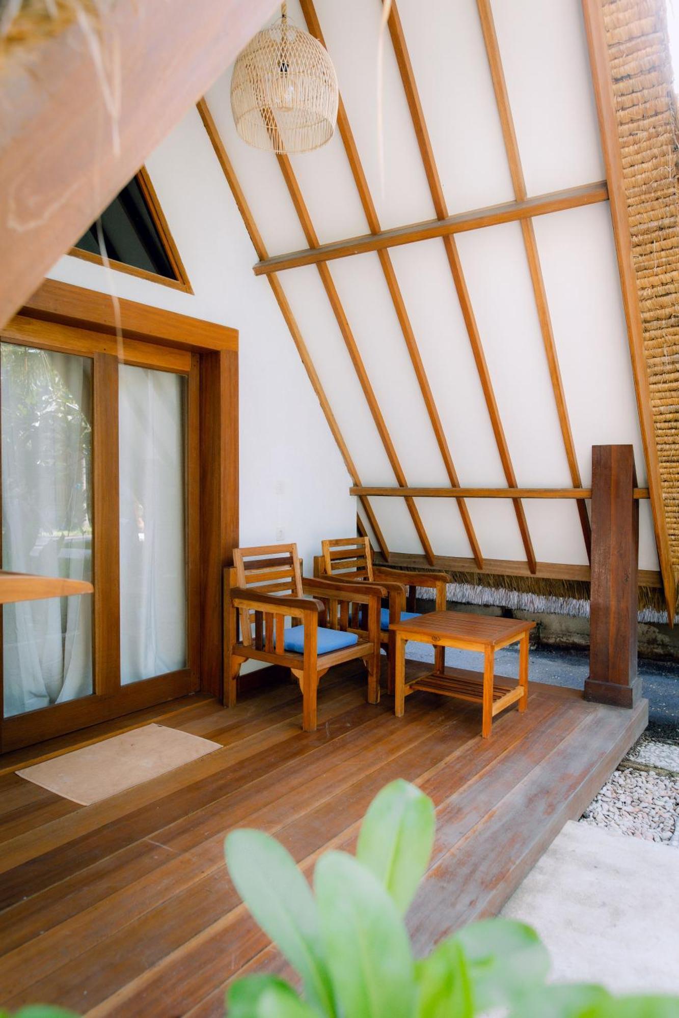Island View Bar & Bungalow Gili Islands Exterior photo