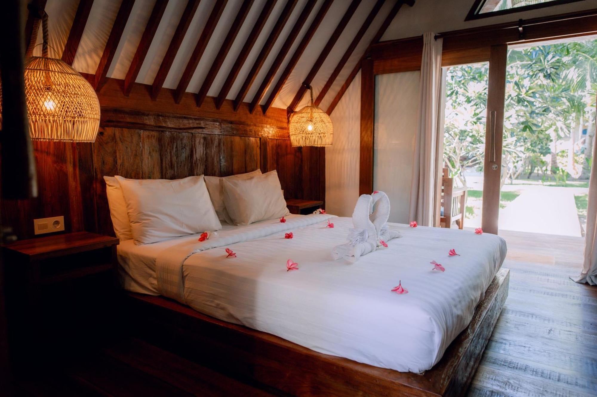 Island View Bar & Bungalow Gili Islands Exterior photo