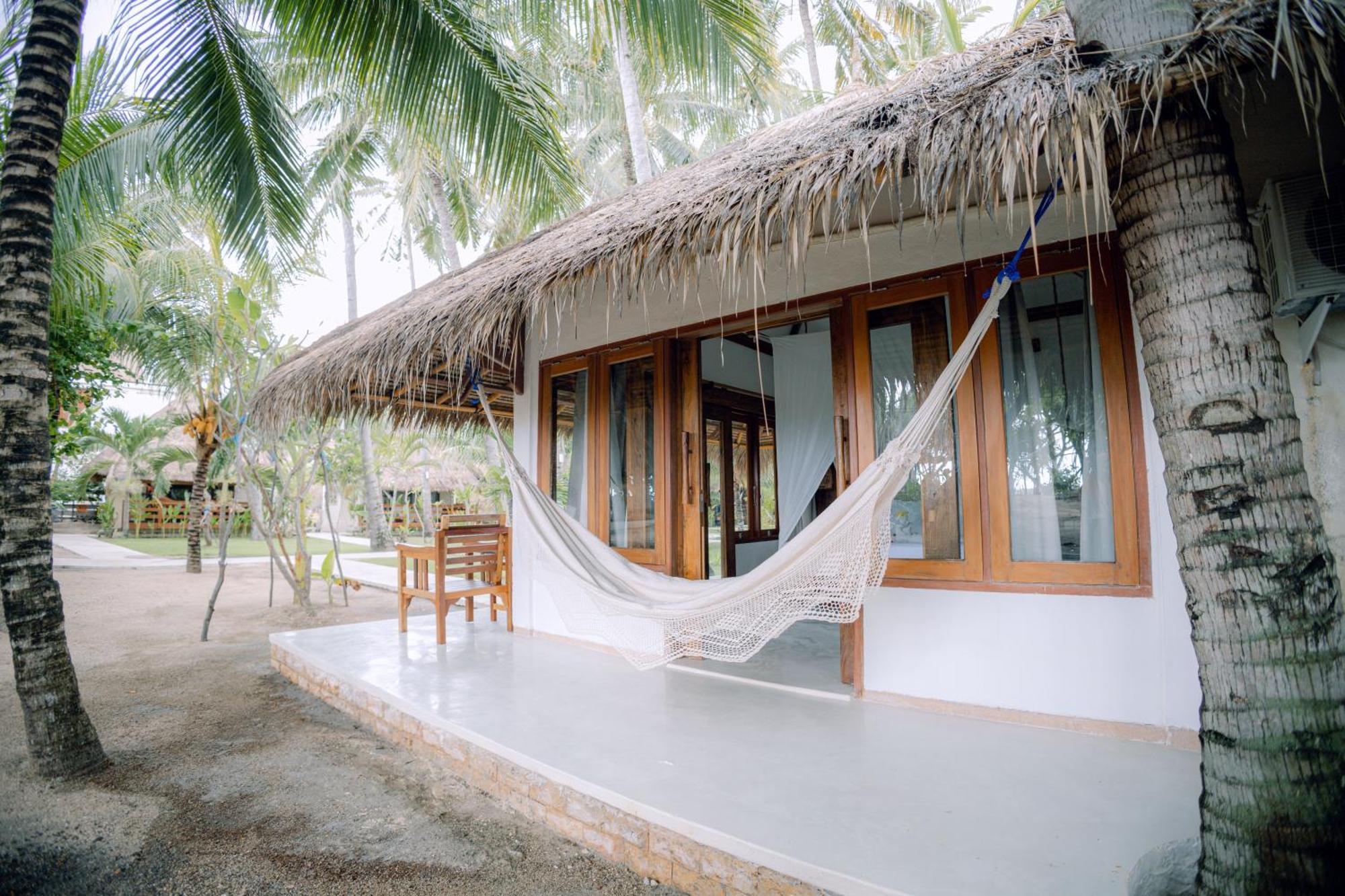 Island View Bar & Bungalow Gili Islands Exterior photo